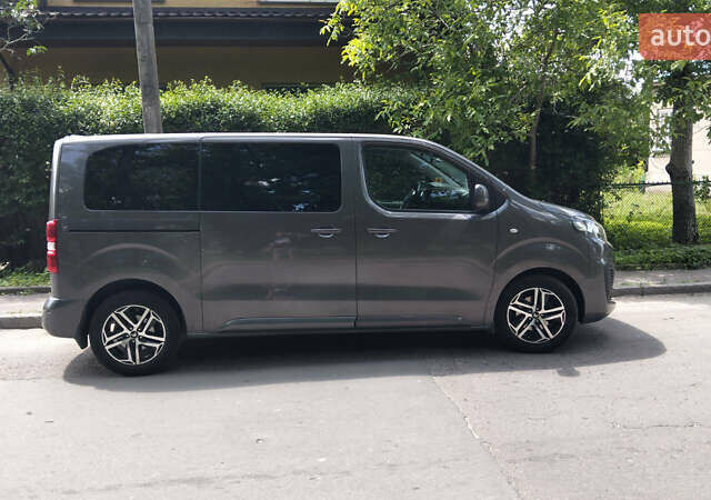 Серый Ситроен Space Tourer, объемом двигателя 2 л и пробегом 107 тыс. км за 27000 $, фото 2 на Automoto.ua