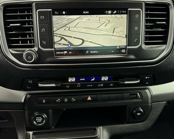 Сірий Сітроен Space Tourer, об'ємом двигуна 0 л та пробігом 32 тис. км за 32999 $, фото 16 на Automoto.ua