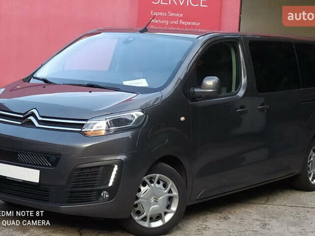 Серый Ситроен Space Tourer, объемом двигателя 0 л и пробегом 46 тыс. км за 18814 $, фото 23 на Automoto.ua