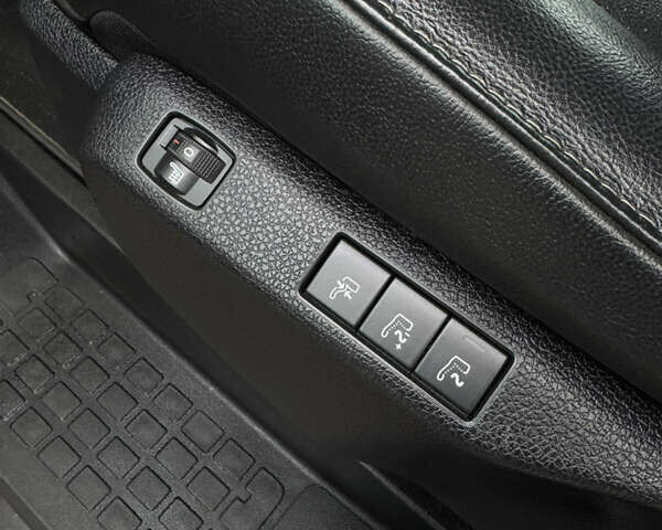 Сірий Сітроен Space Tourer, об'ємом двигуна 0 л та пробігом 32 тис. км за 32999 $, фото 12 на Automoto.ua