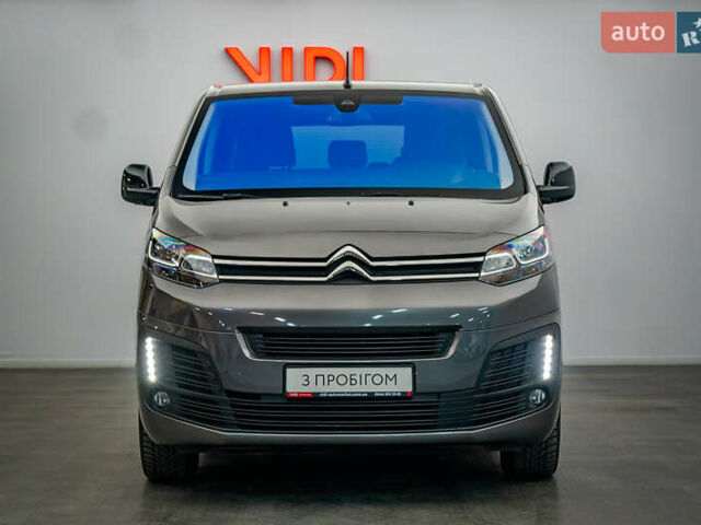 Серый Ситроен Space Tourer, объемом двигателя 2 л и пробегом 36 тыс. км за 38470 $, фото 4 на Automoto.ua