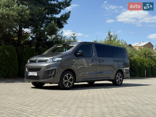 Серый Ситроен Space Tourer, объемом двигателя 2 л и пробегом 48 тыс. км за 39900 $, фото 1 на Automoto.ua