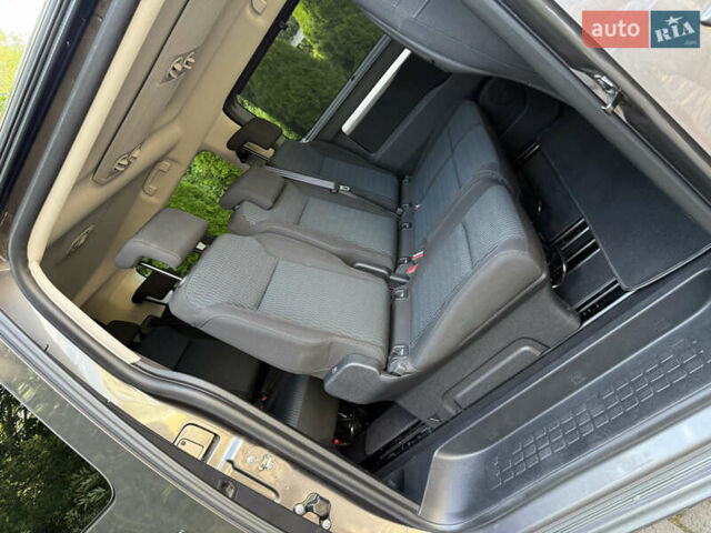 Серый Ситроен Space Tourer, объемом двигателя 2 л и пробегом 48 тыс. км за 39900 $, фото 79 на Automoto.ua
