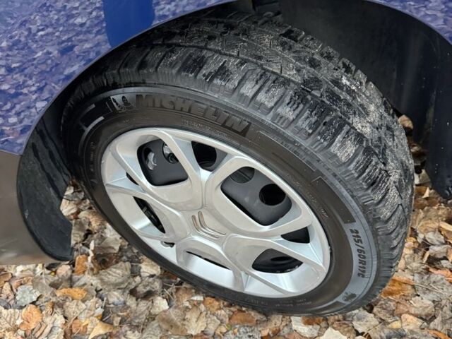 Синий Ситроен Space Tourer, объемом двигателя 1.6 л и пробегом 184 тыс. км за 371 $, фото 19 на Automoto.ua