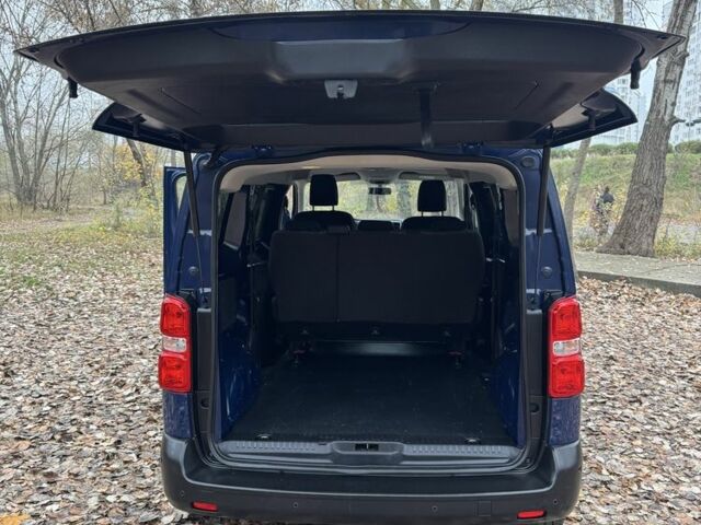 Синий Ситроен Space Tourer, объемом двигателя 1.6 л и пробегом 184 тыс. км за 371 $, фото 21 на Automoto.ua