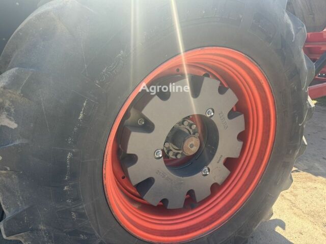 Клаас Аксион 940, объемом двигателя 0 л и пробегом 0 тыс. км за 133746 $, фото 13 на Automoto.ua