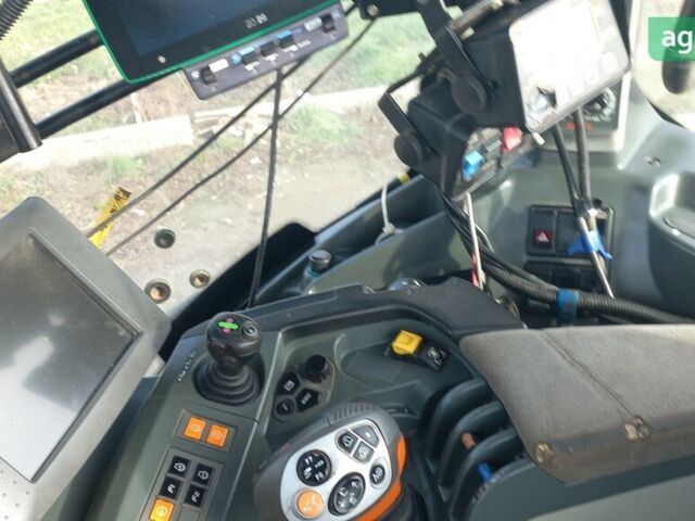 Клаас Аксион, объемом двигателя 0 л и пробегом 0 тыс. км за 75000 $, фото 4 на Automoto.ua