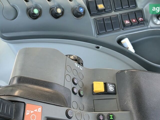 Клаас Аксион, объемом двигателя 0 л и пробегом 0 тыс. км за 75597 $, фото 8 на Automoto.ua