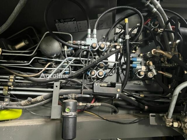 Клаас Ягуар 870, объемом двигателя 0 л и пробегом 0 тыс. км за 84953 $, фото 18 на Automoto.ua