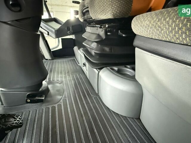 Клаас Лексион, объемом двигателя 0 л и пробегом 0 тыс. км за 108815 $, фото 13 на Automoto.ua