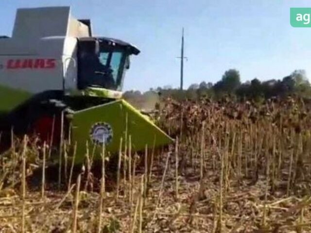 Клаас Лексіон 2005 у Бахмаче на Automoto.ua Клаас Лексіон, об'ємом двигуна 13 л та пробігом 0 тис. км за 81736 $, фото 5 на Automoto.ua