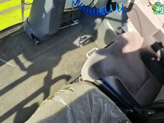 Клаас Лексион, объемом двигателя 0 л и пробегом 0 тыс. км за 197717 $, фото 7 на Automoto.ua