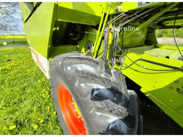 Клаас Dominator 58 1990 в Звенигородка на Automoto.ua Зеленый Клаас Dominator 58, объемом двигателя 0 л и пробегом 0 тыс. км за 30065 $, фото 4 на Automoto.ua