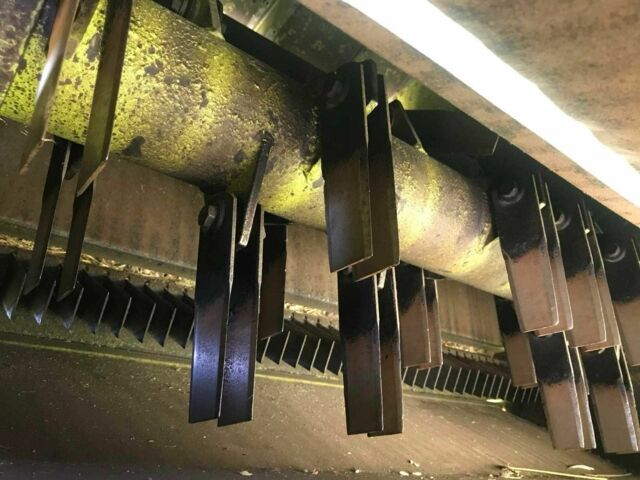 Зелений Клаас Dominator 66, об'ємом двигуна 4.5 л та пробігом 3 тис. км за 16000 $, фото 10 на Automoto.ua