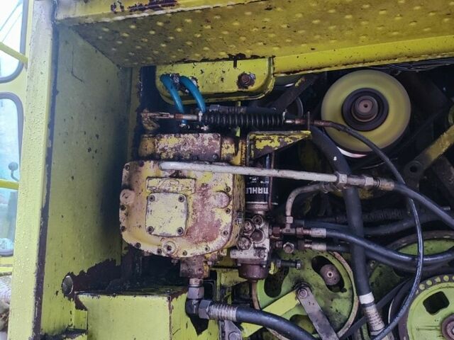 Зеленый Клаас Dominator 85, объемом двигателя 6 л и пробегом 10 тыс. км за 17000 $, фото 2 на Automoto.ua