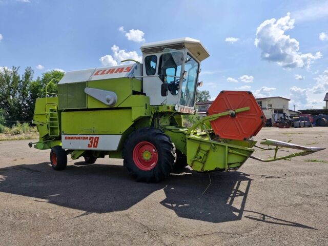 Клаас Другая, объемом двигателя 3.86 л и пробегом 0 тыс. км за 18999 $, фото 4 на Automoto.ua