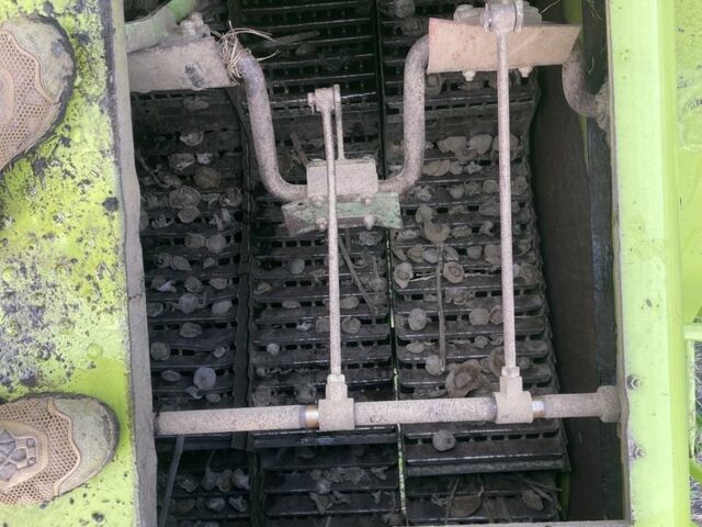 Клаас Другая, об'ємом двигуна 5.8 л та пробігом 3 тис. км за 7500 $, фото 8 на Automoto.ua