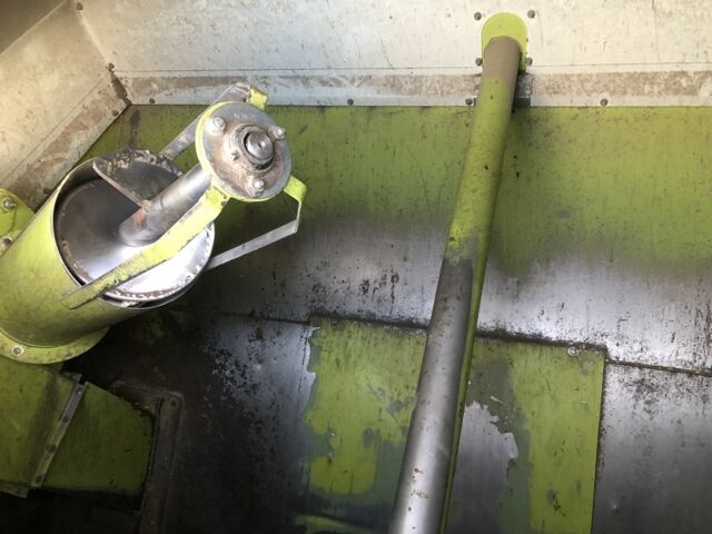 Клаас Другая, объемом двигателя 5.9 л и пробегом 4 тыс. км за 25000 $, фото 3 на Automoto.ua