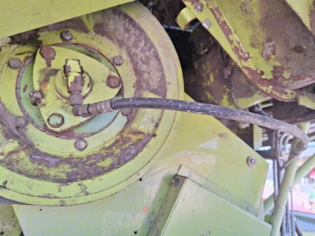 Клаас Другая, объемом двигателя 4 л и пробегом 2 тыс. км за 26800 $, фото 6 на Automoto.ua