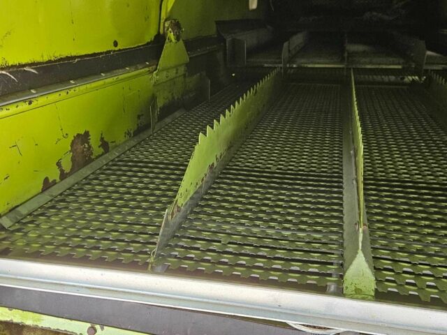 Клаас Другая, объемом двигателя 3.8 л и пробегом 2 тыс. км за 26000 $, фото 14 на Automoto.ua