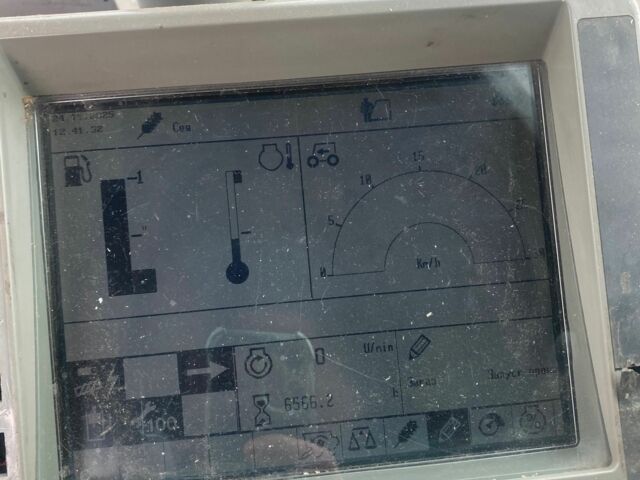 Клаас Другая, объемом двигателя 12 л и пробегом 7 тыс. км за 49000 $, фото 9 на Automoto.ua