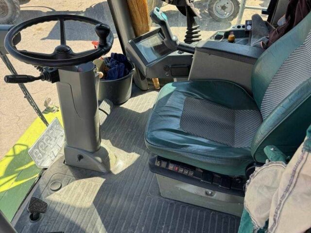 Клаас Другая, об'ємом двигуна 11 л та пробігом 7 тис. км за 46000 $, фото 14 на Automoto.ua
