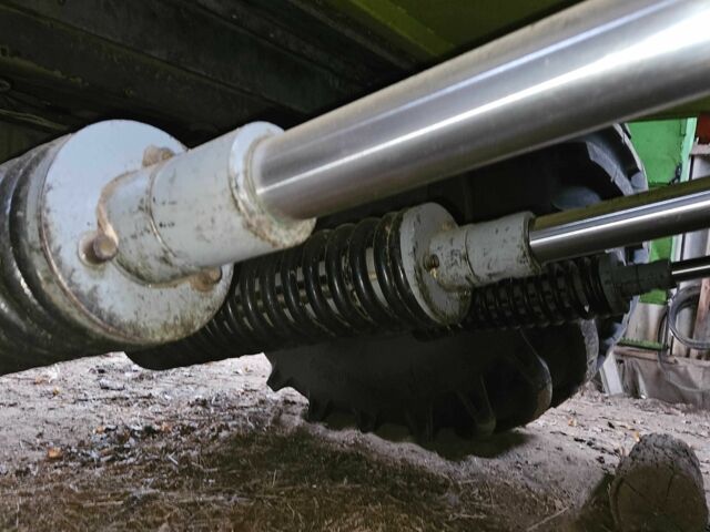 Клаас Другая, объемом двигателя 11.6 л и пробегом 5 тыс. км за 35000 $, фото 10 на Automoto.ua