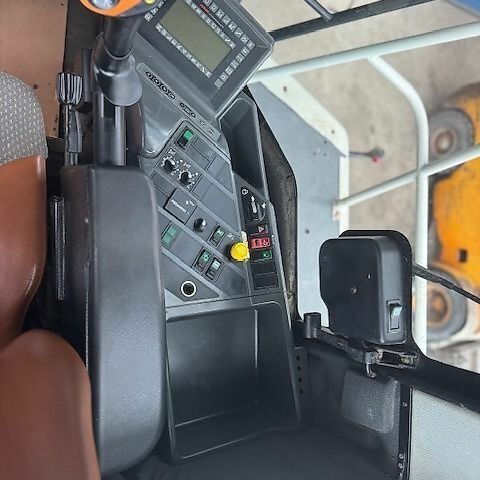 Клаас Другая, об'ємом двигуна 0 л та пробігом 0 тис. км за 80484 $, фото 13 на Automoto.ua