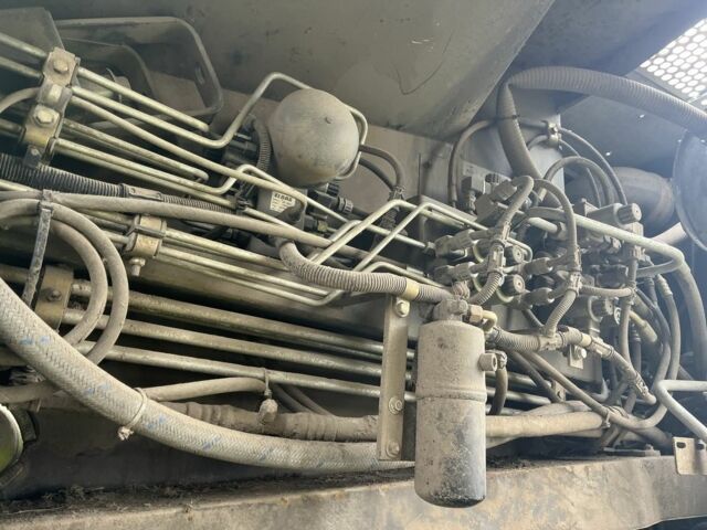 Клаас Другая 2004 в Житомире на Automoto.ua Клаас Другая, объемом двигателя 0 л и пробегом 0 тыс. км за 45000 $, фото 4 на Automoto.ua