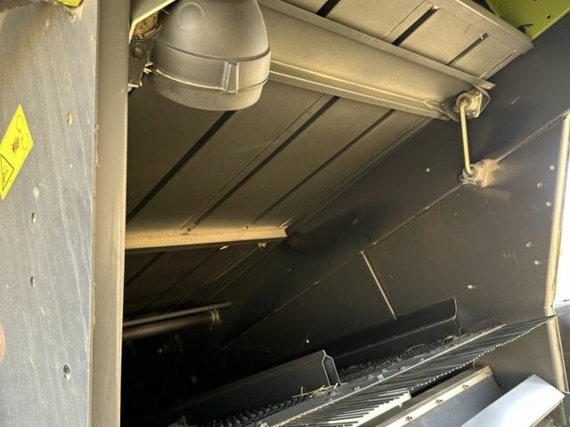 Клаас Другая, об'ємом двигуна 12.5 л та пробігом 7 тис. км за 55000 $, фото 3 на Automoto.ua