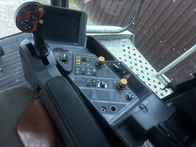 Клаас Другая, объемом двигателя 12.5 л и пробегом 5 тыс. км за 92000 $, фото 5 на Automoto.ua