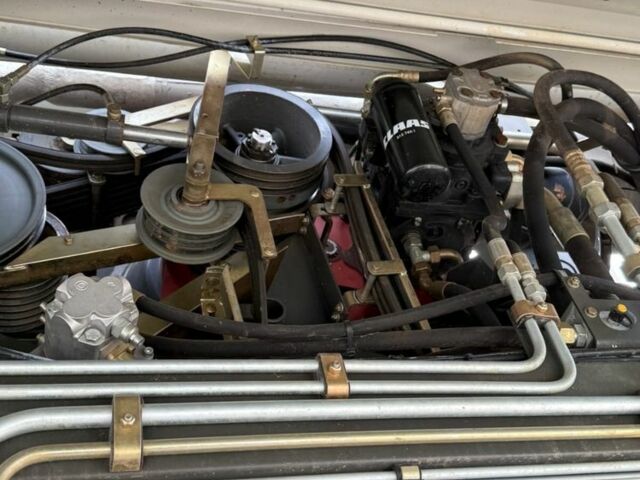 Клаас Другая, об'ємом двигуна 0 л та пробігом 0 тис. км за 139982 $, фото 4 на Automoto.ua