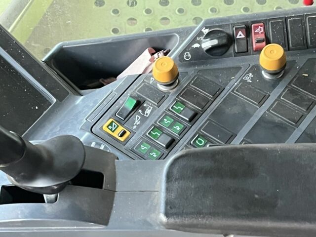 Клаас Другая, об'ємом двигуна 0 л та пробігом 0 тис. км за 105000 $, фото 4 на Automoto.ua