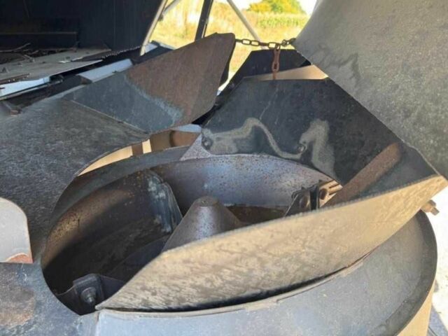 Клаас Другая, объемом двигателя 12.5 л и пробегом 6 тыс. км за 69000 $, фото 21 на Automoto.ua