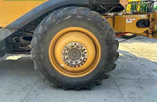 Клаас Другая, объемом двигателя 12.5 л и пробегом 2 тыс. км за 115000 $, фото 8 на Automoto.ua