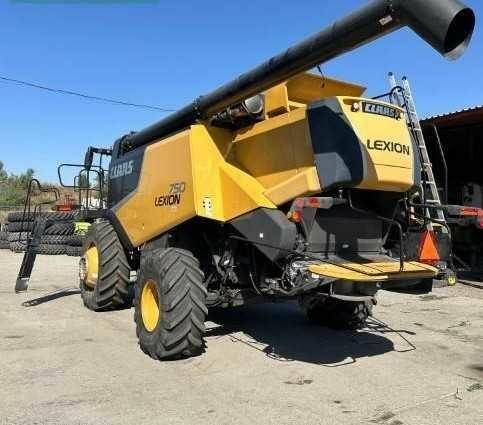 Клаас Другая, объемом двигателя 12.5 л и пробегом 2 тыс. км за 115000 $, фото 2 на Automoto.ua