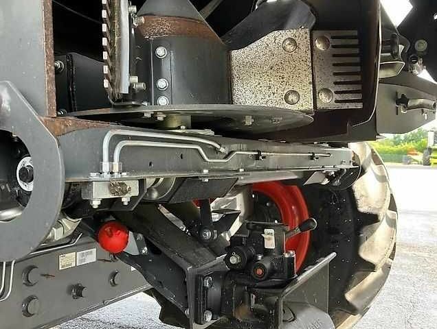 Клаас Другая, объемом двигателя 0 л и пробегом 371 тыс. км за 388968 $, фото 2 на Automoto.ua