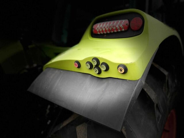 Клаас Другая, объемом двигателя 6.8 л и пробегом 9 тыс. км за 65861 $, фото 3 на Automoto.ua