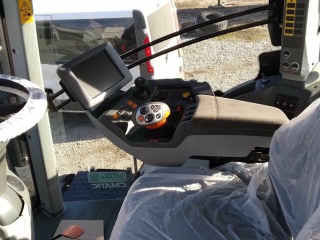 Клаас Другая, объемом двигателя 6.8 л и пробегом 5 тыс. км за 133198 $, фото 9 на Automoto.ua