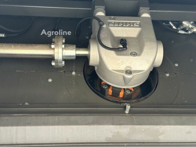 Клаас Другая, об'ємом двигуна 0 л та пробігом 0 тис. км за 366347 $, фото 9 на Automoto.ua