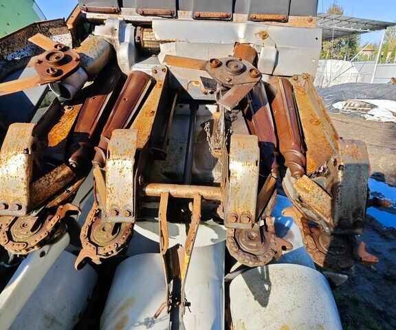 Зелений Клаас Другая, об'ємом двигуна 0 л та пробігом 0 тис. км за 18996 $, фото 10 на Automoto.ua