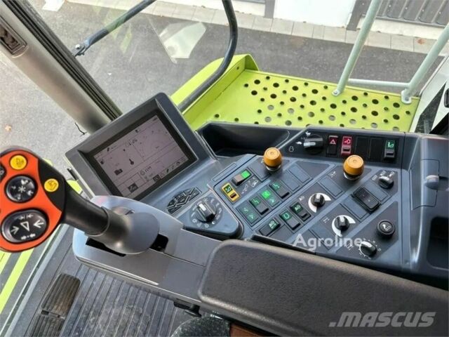 Клаас Lexion 570 2010 в Полтаве на Automoto.ua Клаас Lexion 570, объемом двигателя 0 л и пробегом 0 тыс. км за 99435 $, фото 8 на Automoto.ua