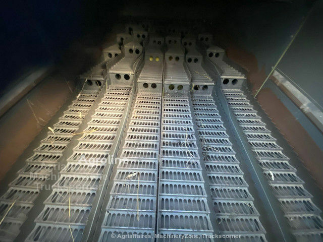 Клаас Lexion 670 2012 у Полтаві на Automoto.ua Клаас Lexion 670, об'ємом двигуна 0 л та пробігом 0 тис. км за 127747 $, фото 25 на Automoto.ua