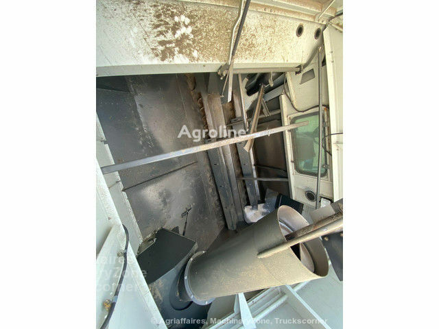 Клаас Lexion 670 2012 у Полтаві на Automoto.ua Клаас Lexion 670, об'ємом двигуна 0 л та пробігом 0 тис. км за 127747 $, фото 10 на Automoto.ua