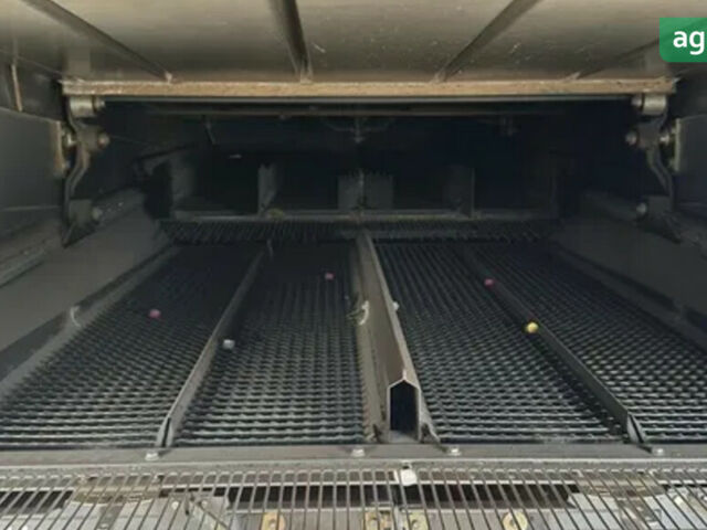 Клаас Tucano 320, об'ємом двигуна 0 л та пробігом 0 тис. км за 100000 $, фото 6 на Automoto.ua