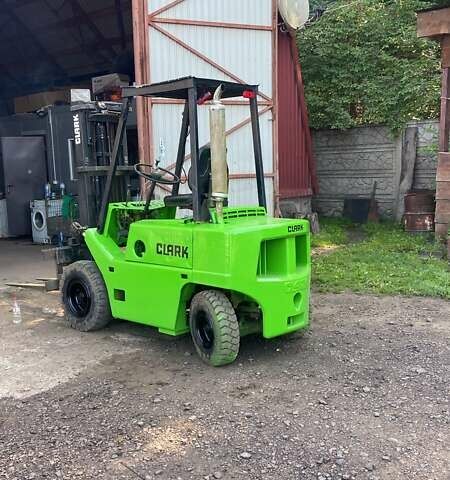 Кларк C 1994 в Мостисках на Automoto.ua Кларк C, объемом двигателя 0 л и пробегом 0 тыс. км за 5200 $, фото 1 на Automoto.ua