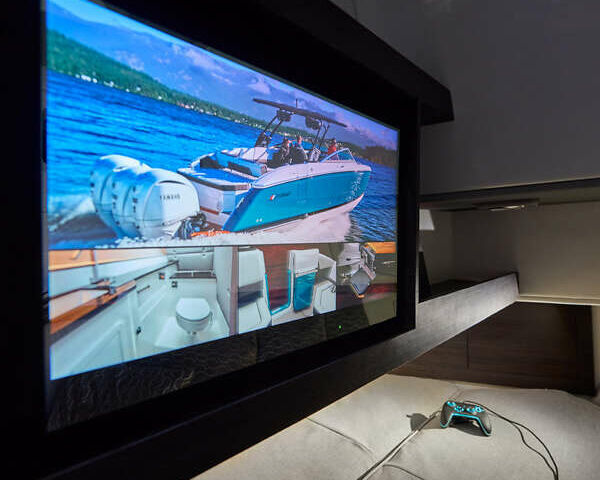 Кобальт 303, объемом двигателя 0 л и пробегом 0 тыс. км за 965200 $, фото 15 на Automoto.ua