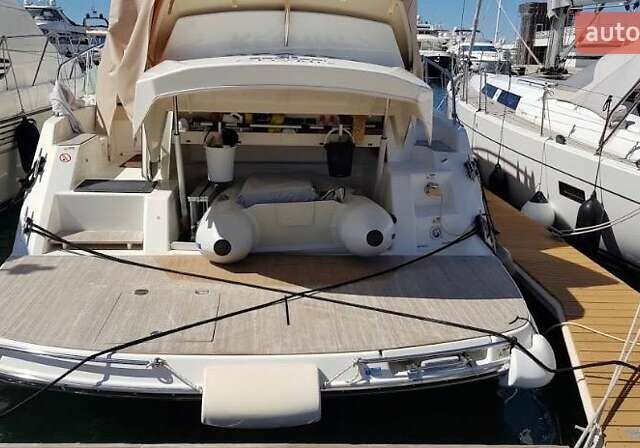 Белый Кранчи M 44HT, объемом двигателя 0 л и пробегом 410 тыс. км за 424965 $, фото 1 на Automoto.ua