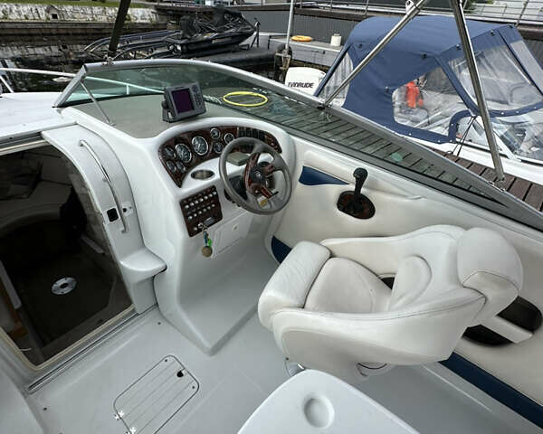 Білий Кроунлайн 220, об'ємом двигуна 5 л та пробігом 200 тис. км за 29999 $, фото 9 на Automoto.ua