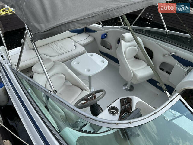 Білий Кроунлайн 220, об'ємом двигуна 5 л та пробігом 200 тис. км за 29999 $, фото 11 на Automoto.ua